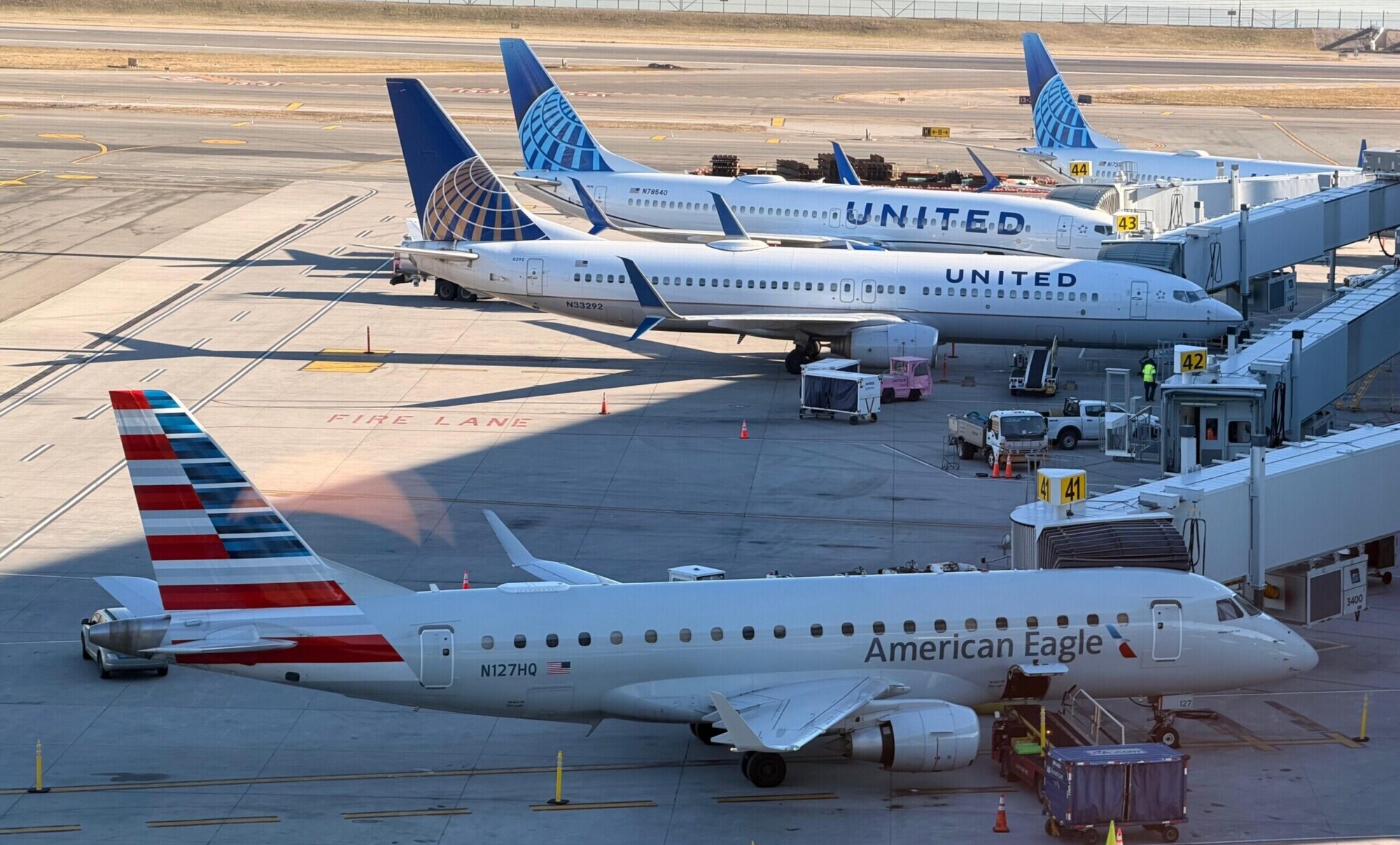 american united airlines eagle