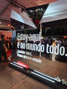 Confira como foi o show da Shakira no espaço Santander