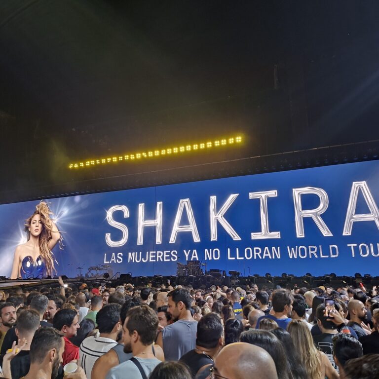 Confira como foi o show da Shakira no espaço Santander