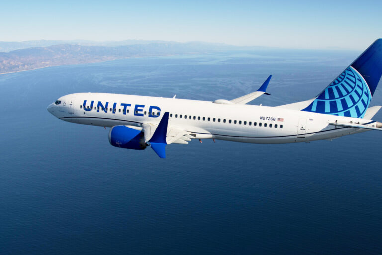 united 737 max 8 voos para venezuela