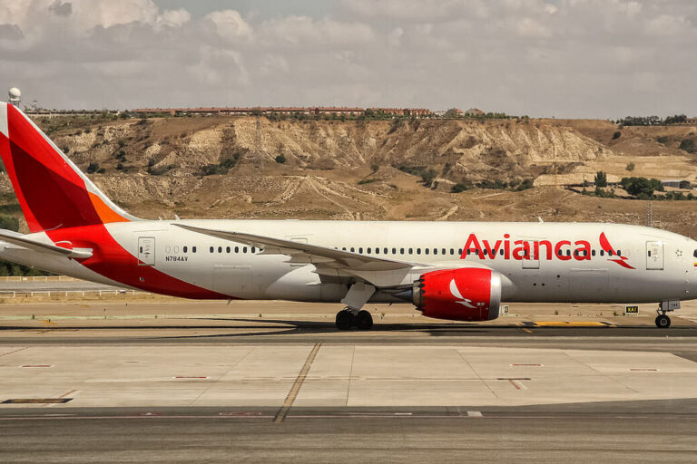 avianca cancelar passagens