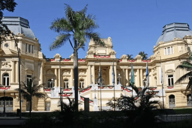 Palácio das Laranjeiras reabre para visitação no Rio de Janeiro