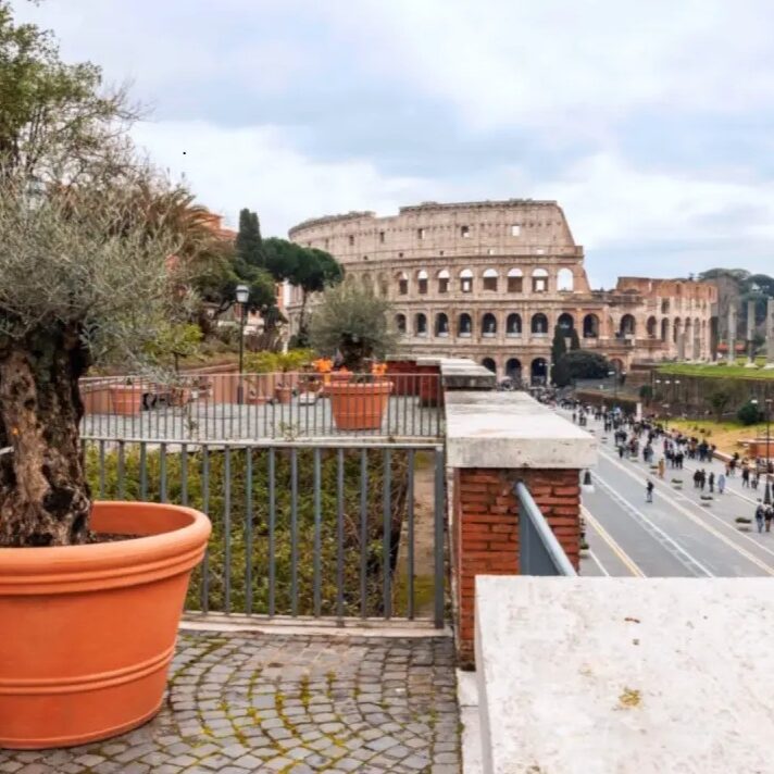 Mirante com vista privilegiada para o Coliseu é reinaugurado em Roma