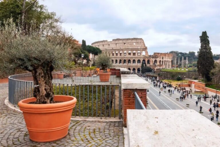 Mirante com vista privilegiada para o Coliseu é reinaugurado em Roma
