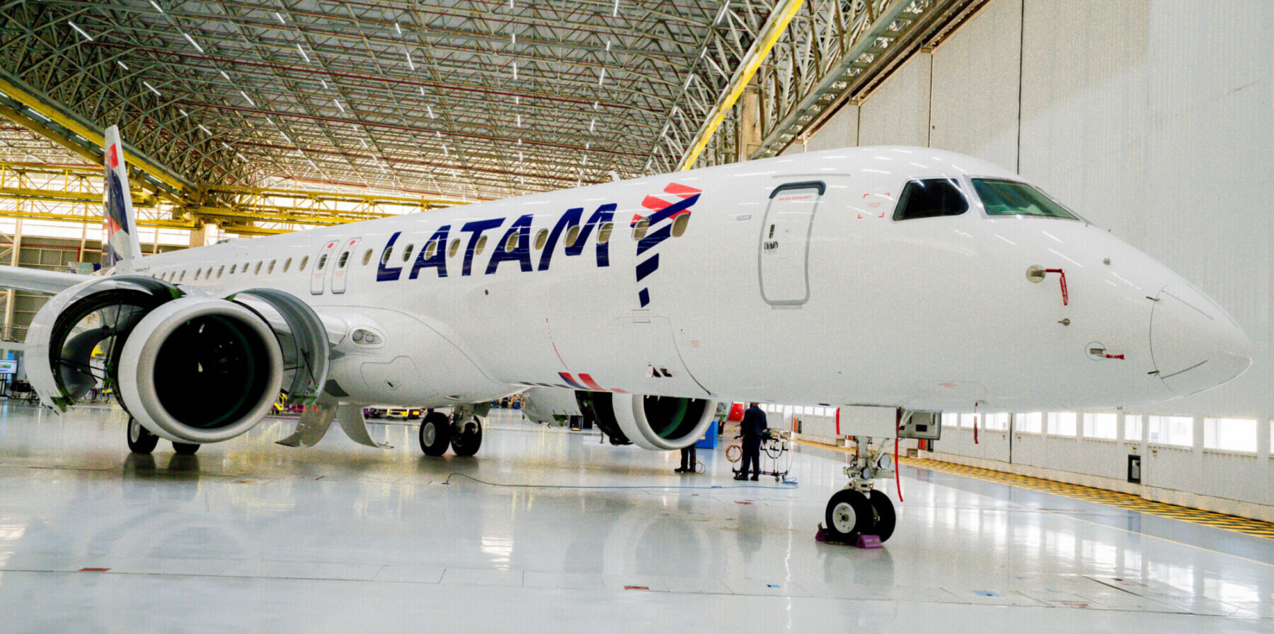 20260609_EMBRAER_CCS07775 primeiro embraer e2 latam