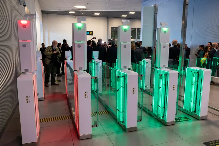 aeroporto de lisboa controle de fronteiras