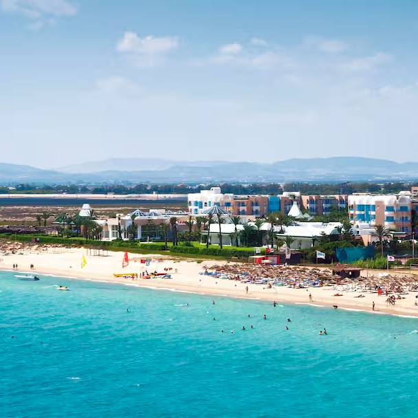 Você sabia que a Tunísia tem a praia mais bonita do mundo?