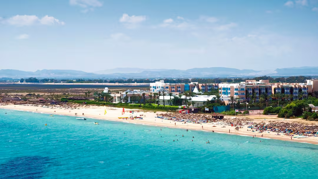 Yasmine Hammamet Você sabia que a Tunísia tem a praia mais bonita do mundo?