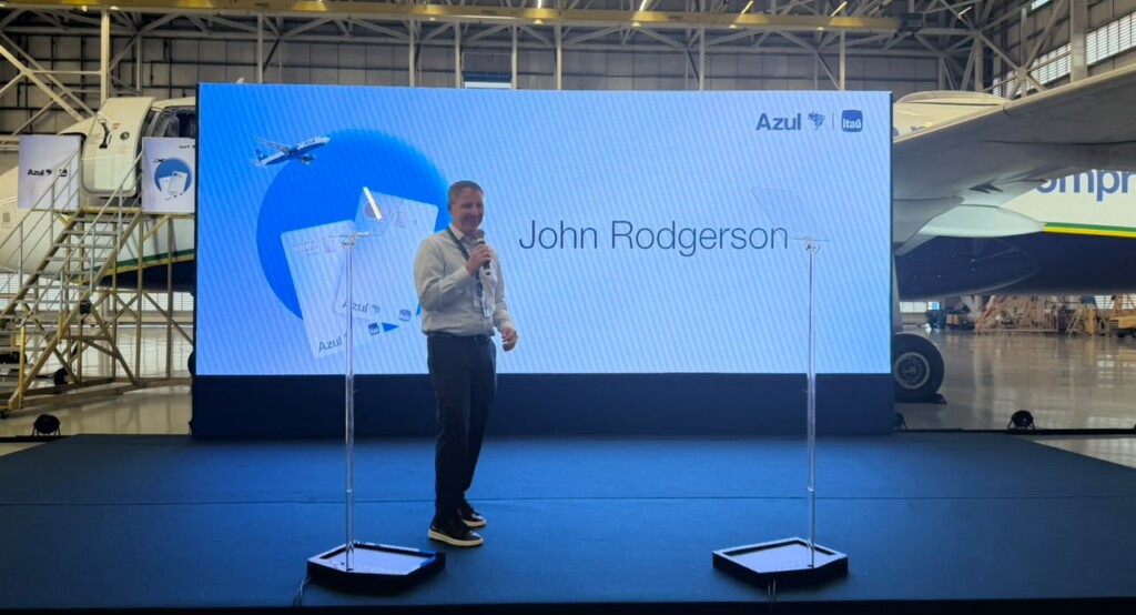 aeronave cartão azul itaú